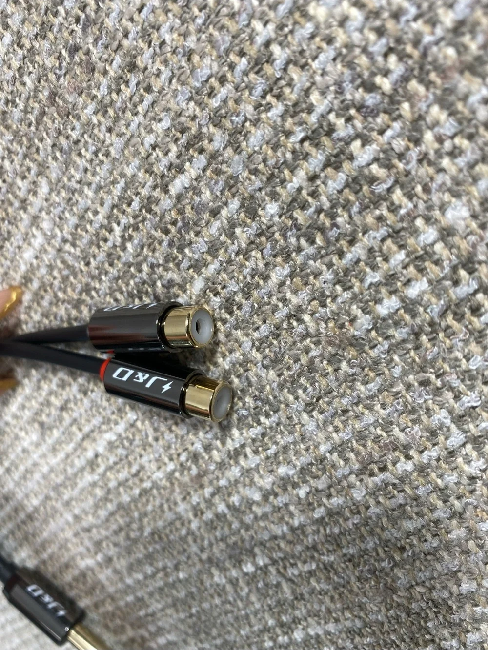 Black 3.5mm to Dual RCA Audio Adapter Cable plug in